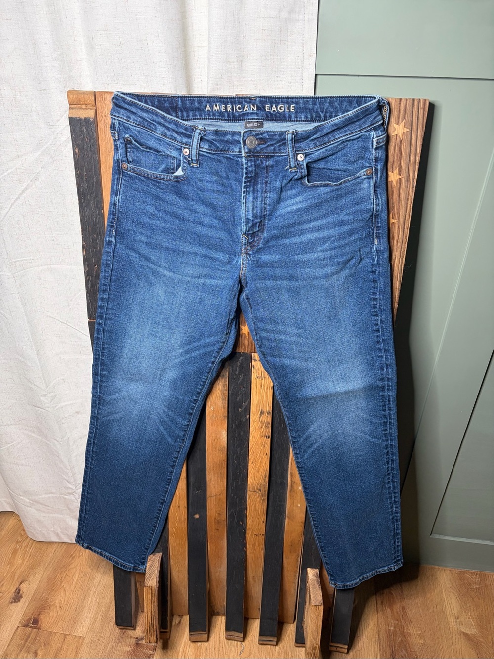 American Eagle Outfitters Men's Medium Blue Slim Straight Jeans 33x32